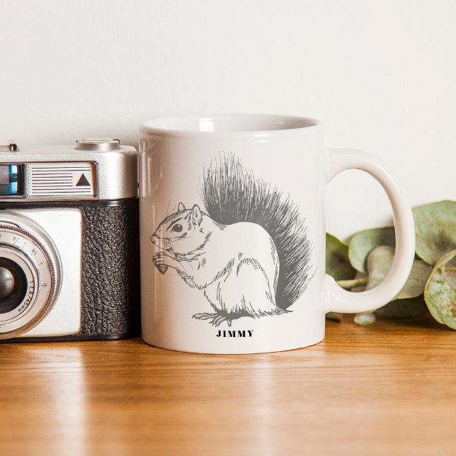 Personalisiertes Eichhörnchen Illustriert Wildlife Kaffeetasse (This illustration was inspired by a favorite squirrel friend, his name was Jimmy.)