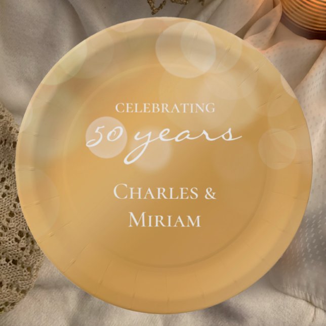 Personalisiertes elegantes Golden 50-jähriges Part Pappteller (Personalize with couples names these golden 50th wedding anniversary party paper plates.
)
