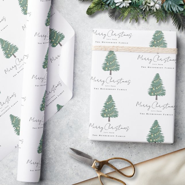 Personalisiertes Elegantes Watercolor Tree Weihnac Geschenkpapier (Personalized family name merry Christmas watercolor whimsical tree green & white wrapping paper)
