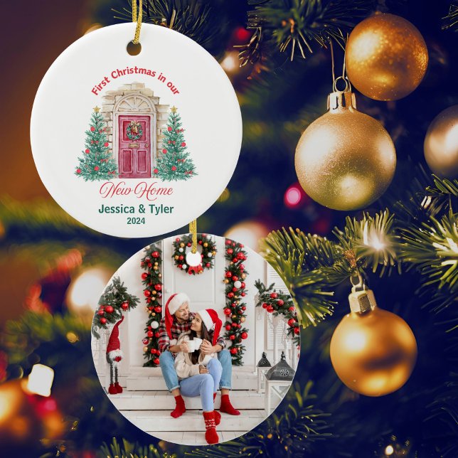 Personalisiertes erstes Weihnachten auf der neuen  Keramik Ornament (Von Creator hochgeladen)