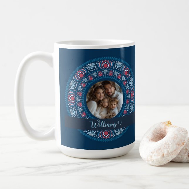 Personalisiertes Familienportrait Blue Festival Ma Kaffeetasse (Mit Donut)