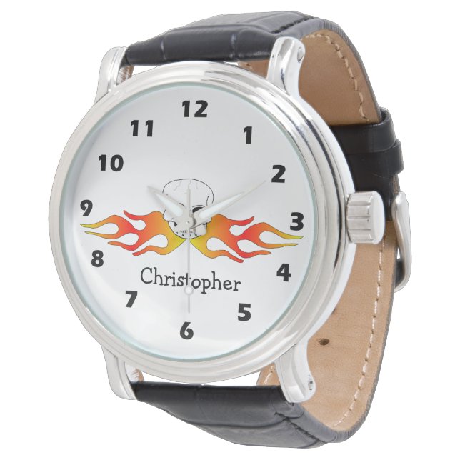 Personalisiertes Fantasy-Kunst-Totenkopf- und Flam Armbanduhr (Schrägansicht)