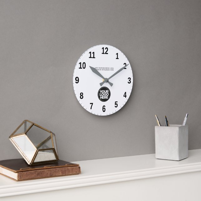 Personalisiertes Firmenlogo und Text Runde Wanduhr (Büro)