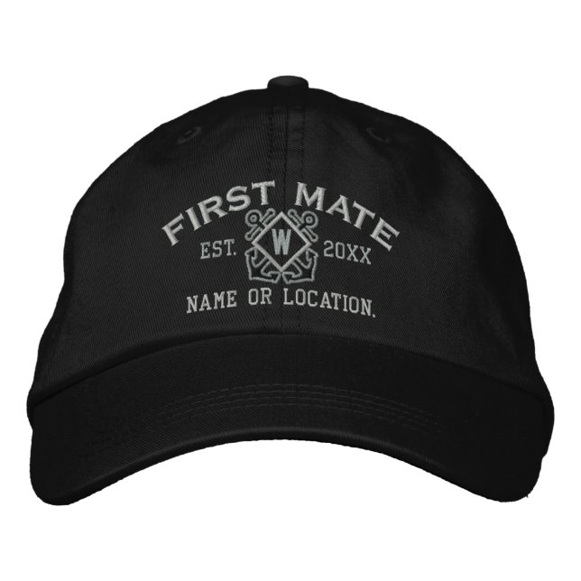 Personalisiertes First Mate Nautical Monogram & mo Bestickte Kappe (Vorderseite)