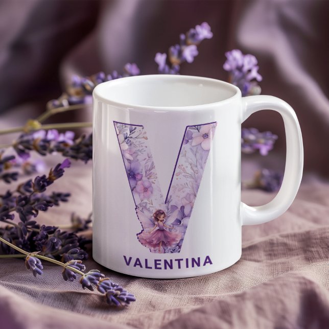 Personalisiertes Flieder-Fee-Monogramm V Kaffeetasse (Personalized Lilac Fairy Monogram V Coffee Mug)