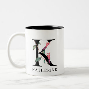 Personalisiertes florales Alphabet K-Monogramm Zweifarbige Tasse