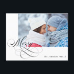 Personalisiertes Foto Calligraphy Script Merry Feiertagspostkarte<br><div class="desc">Das Design ist in Kalligraphie-Skripten enthalten. Personalisieren Sie diese Karte,  indem Sie Ihr Foto und Ihre Details hinzufügen.</div>