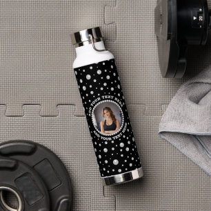 Personalisiertes Foto mit Perlenkreis auf Schwarz Trinkflasche