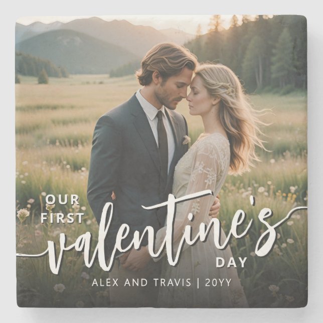 Personalisiertes Foto Modernes Erstes Valentinstag Steinuntersetzer (Vorderseite)
