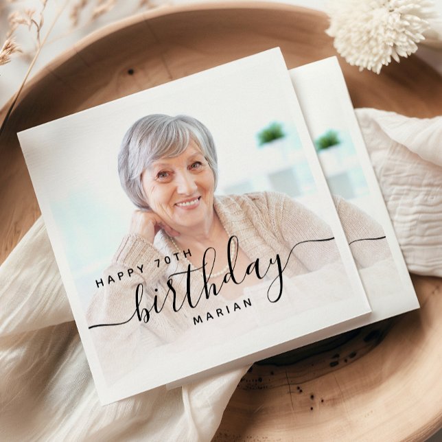 Personalisiertes Foto Schwarzes Drehbuch 70. Gebur Serviette (Von Creator hochgeladen)