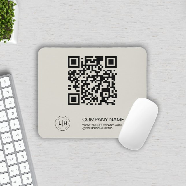 Personalisiertes Geschäft mit modernen Logos Mousepad (Custom Business Logo QR code Company Mouse Pad by MINTIC DESIGN STUDIO)
