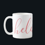 Personalisiertes Geschenk für Skriptnamen Benutzer Kaffeetasse<br><div class="desc">Eine wunderschöne Tasse mit einem individuelle Name in einem modernen,  eleganten Skript-Schriftart. Rosa und weiß. Wunderbar als Muttertag,  Urlaub,  Geburtstag,  Hauswärme oder Brautjunggeschenk.</div>