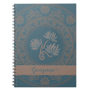 Personalisiertes Goldenes Teal-Rokokorosen-Mandala Notizblock