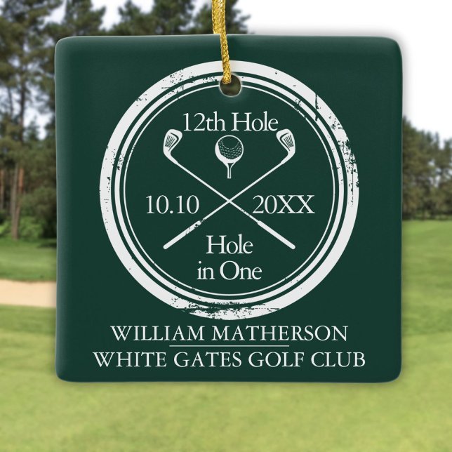Personalisiertes Golfloch in einem Retro-Grün Keramikornament (Personalized Golf Hole In One Retro Emerald Green Ceramic Ornament)