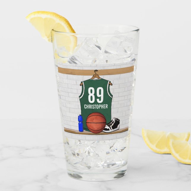 Personalisiertes Grün und Weiß Basketball Glas (Vorderseite Ice)