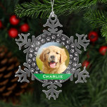 Personalisiertes Haustier<br><div class="desc">Personalisiere dieses festlich grüne/graue/schwarze metallische Zinnornamente mit einem Foto von deinem Hund oder Welpen. Füge den Namen von deinem Haustier hinzu.</div>