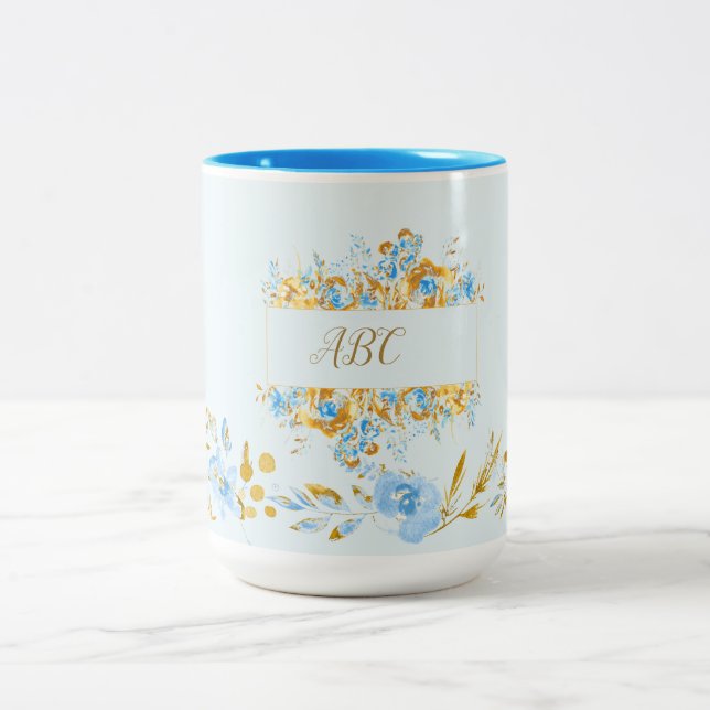 Personalisiertes hellblaues Aquarellgold Zweifarbige Tasse (Mittel)