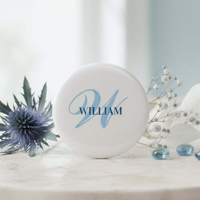 Personalisiertes individuelles Monogramm-Geschenk Button (Von Creator hochgeladen)