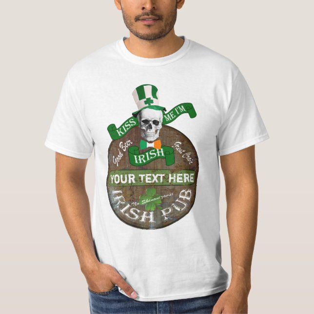 Personalisiertes irisches Pub-Schild St Pats T-Shirt (Vorderseite)