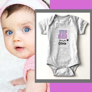 Personalisiertes Jesus liebt dich Olivia Baby-Body Baby Strampler