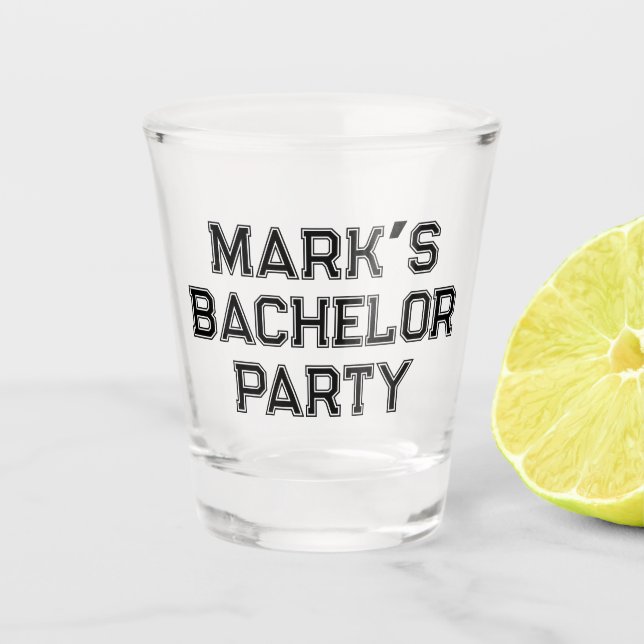 Personalisiertes Junggesellen-Geschenk Schnapsglas (Vorderseite)