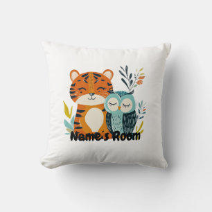 Personalisiertes Kinderzimmer mit Tiger- und Eulen Kissen