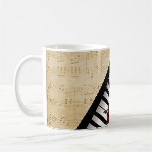 Personalisiertes Klavier befestigt Tasse