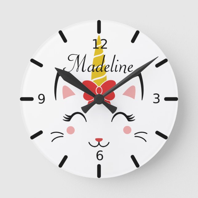 Personalisiertes Lächeln Caticorn mit Boh Runde Wanduhr (Vorderseite)