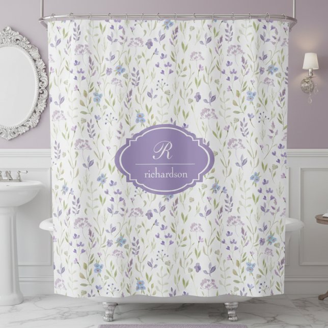 Personalisiertes lila Blumenmonogramm Duschvorhang (purple wildflower floral meadow garden shower curtain with custom monogram name and initial)
