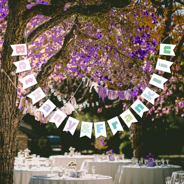 Personalisiertes Minzrosa oder eine beliebige Farb Wimpelkette (Von Creator hochgeladen)