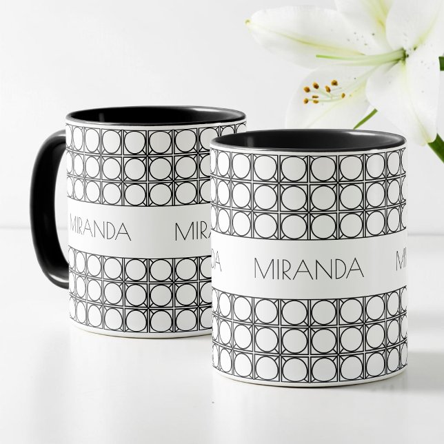 Personalisiertes modernes Rattanmuster in Schwarz- Verwandlungstasse (Personalized Modern Black and White Rattan Pattern Color Morph Mug)
