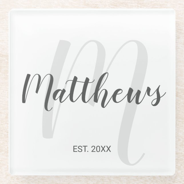 Personalisiertes modernes Schriftmonogramm und Fam Glasuntersetzer (Vorderseite)