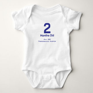 Personalisiertes monatliches Baby-T-Shirt Babyjung Baby Strampler