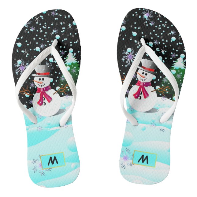Personalisiertes Monogramm der Snowman-"frohen Flip Flops (Fußbett)