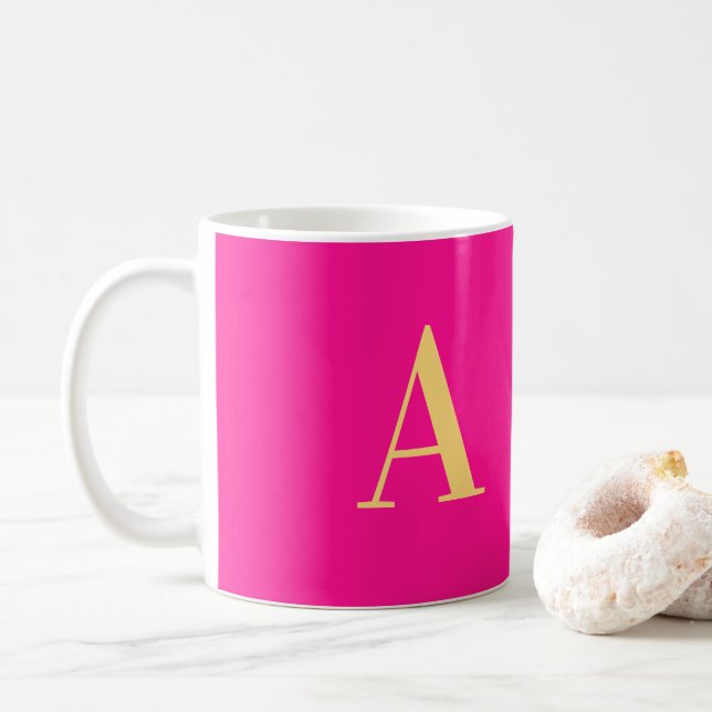 Personalisiertes Monogramm in Hellrosa Kaffeetasse (Mit Donut)