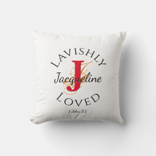 Personalisiertes Monogramm LAVISHLY LOVED Red J Kissen