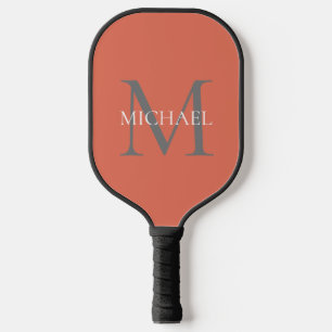 Personalisiertes Monogramm und Name Terracotta Pickleball Schläger