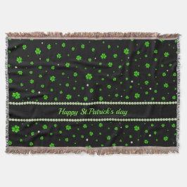 Personalisiertes Muster aus grünen Shamrocks mit P Decke