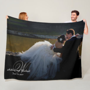 PERSONALISIERTES NEWLYWTES KEEPSAKE Monogramm Foto Fleecedecke