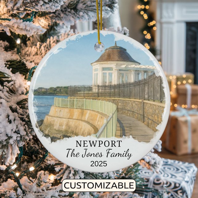 Personalisiertes Newport-Ornament, Insel Rhode Keramik Ornament (Von Creator hochgeladen)