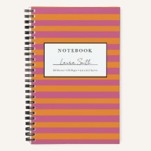 Personalisiertes Notizbuch mit orangefarbenen und