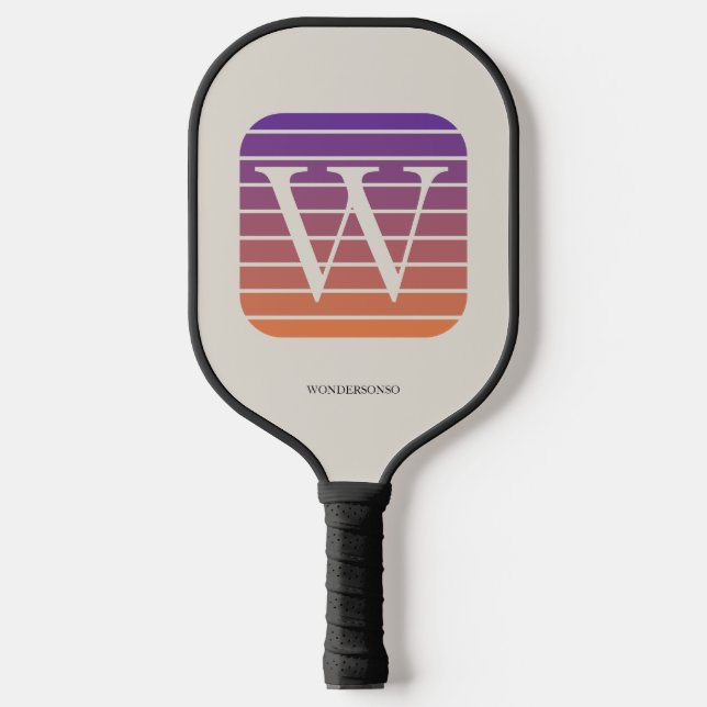 Personalisiertes Ombre-Monogramm-Quadrat Pickleball Schläger (Vorderseite)