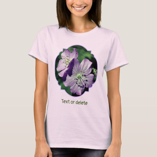 Personalisiertes Paar hübscher lila Geranienblüten T-Shirt (Vorderseite)
