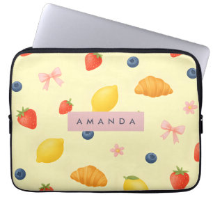 Personalisiertes Pastellgelbes Frühstücksmuster Laptopschutzhülle