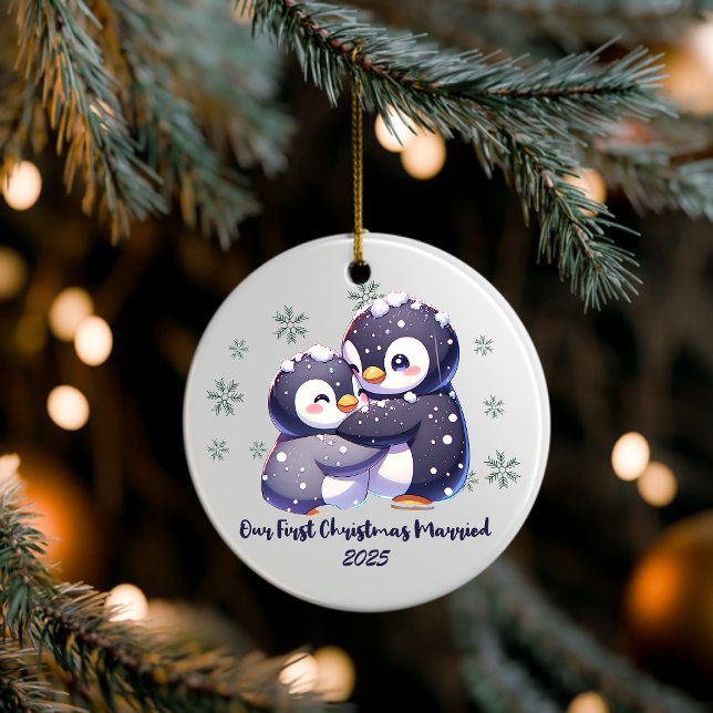 Personalisiertes Pinguin-Paar-Weihnachtsornament Keramik Ornament (Von Creator hochgeladen)