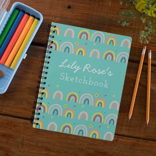 Personalisiertes Rainbow Pattern Sketchbook Notizbuch