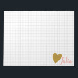 Personalisiertes Raster Graph Paper Gold Heart Notizblock<br><div class="desc">Ein schlichtes, modernes minimalistisches Design, das Ihren Namen mit einem niedlichen Imitat Glitzer Goldherz und einem Blassgrau kombiniert. Klicken Sie einfach auf Anpassen, um zusätzliche Texte oder Bilder hinzuzufügen. Kontaktieren Sie mich mit Fragen oder Wünschen.</div>