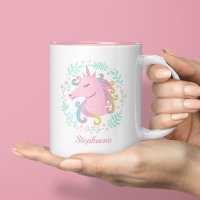 Personalisiertes Regenbogen-Einhorn mit Blumenmoti