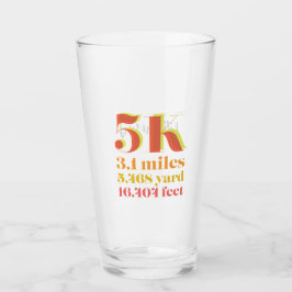 Personalisiertes Rennen mit 5K, das fett gedruckt Glas