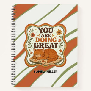 Personalisiertes Retro-gestreiftes Orange-Katze-No Notizbuch